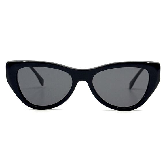 New, FENDI Sunglasses FE40149I 01A Authentic - Picture 3 of 13